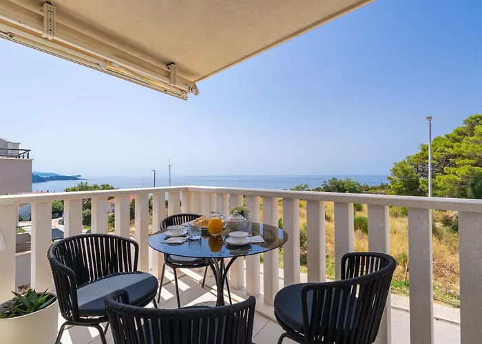 Apartment Apollo In Dubrovnik With Sea View