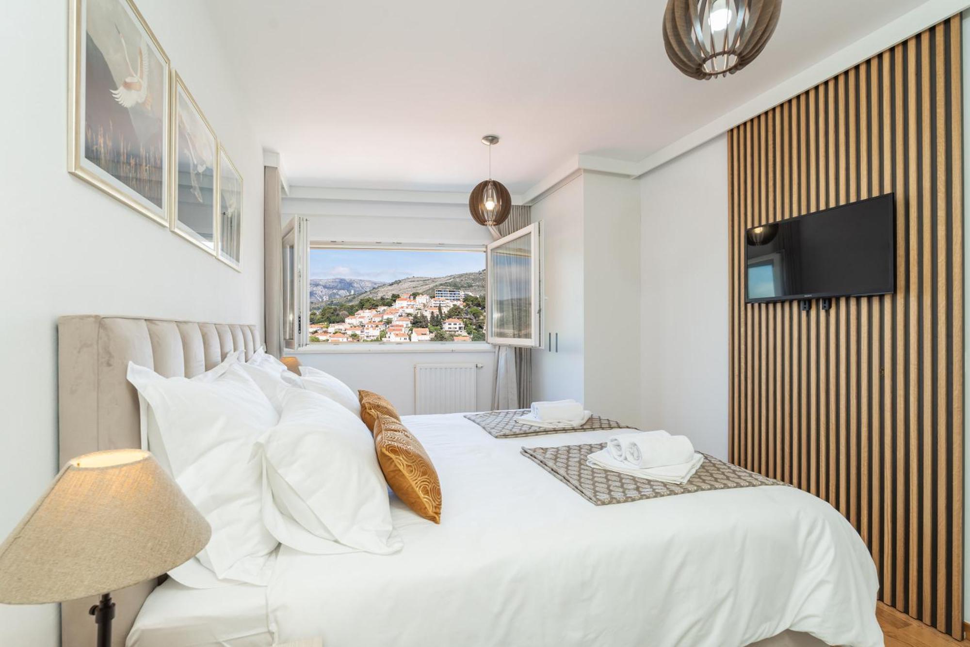 Apollo In With Sea View *